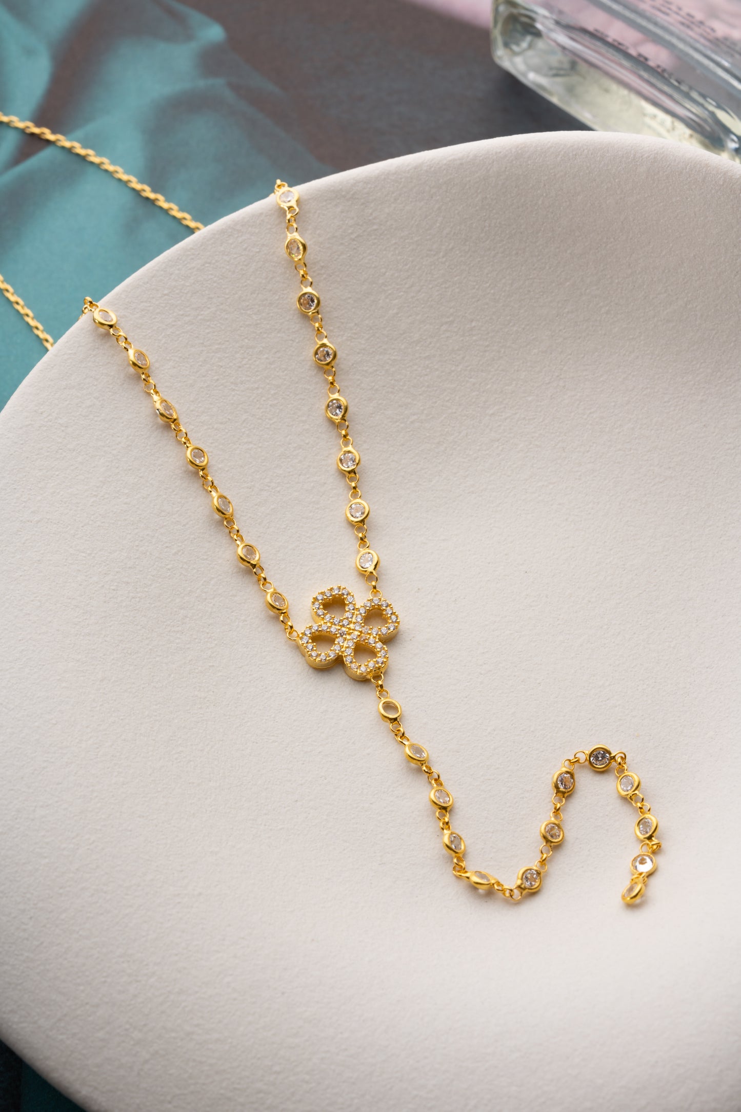 925 Ayar Gümüş Yonca Model Y Kolye