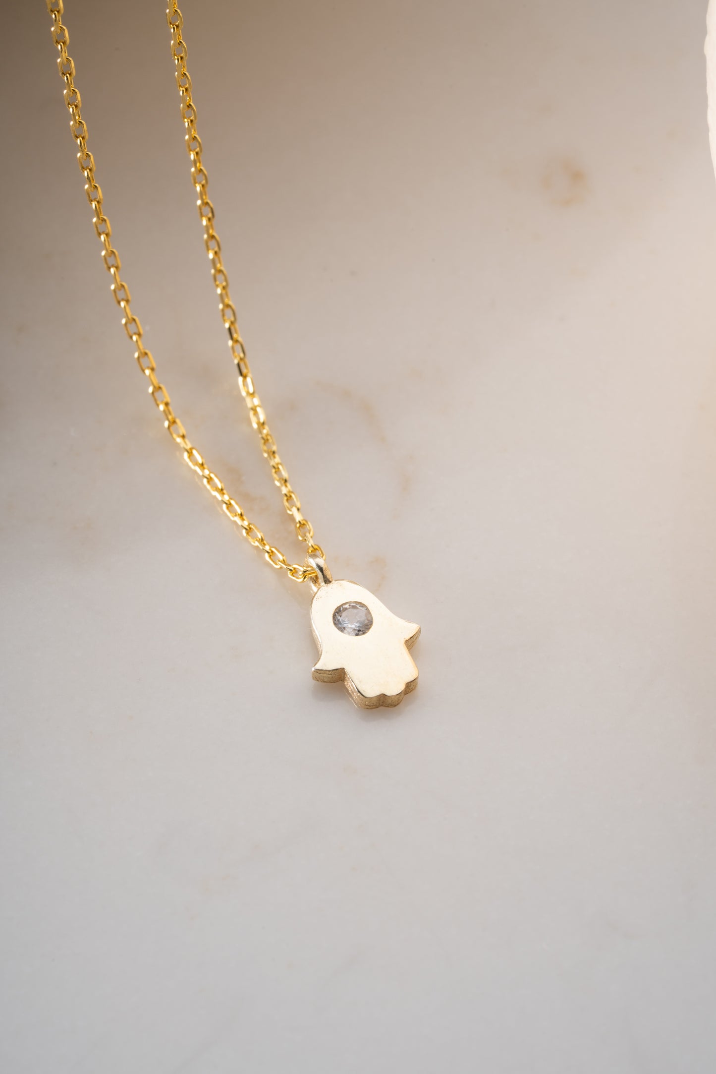 925 Ayar Gümüş Zirkon Taşlı Fatma Eli Kolye