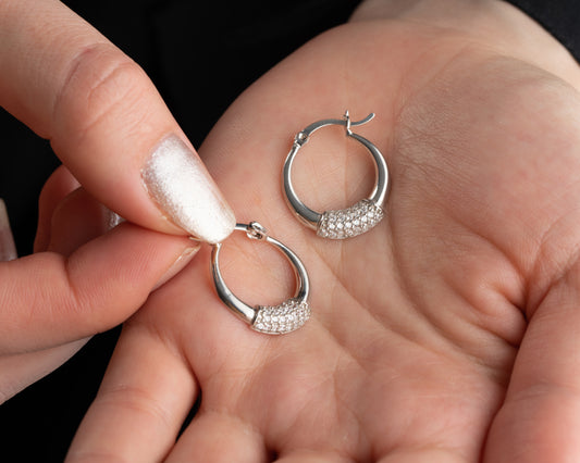 925 Ayar Gümüş Zirkon Taşlı Oval Halka Küpe