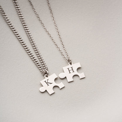 925 Ayar Gümüş Kişiye Özel Harf Yazılı Puzzle Çift Kolyesi