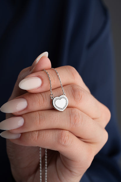 925 Ayar Gümüş Love Yansıtmalı Plaka Kalp   Kolye