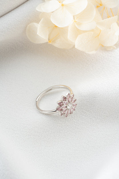 925 Ayar Gümüş Pembe Taşlı Lotus Çiçeği Yüzük