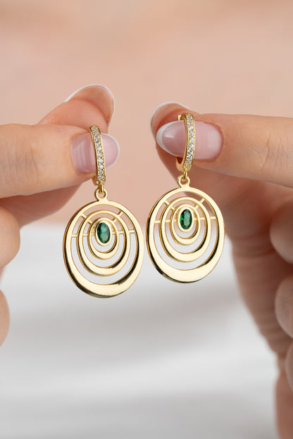 925 Ayar Gümüş Zümrüt Taşlı Sıralı Oval Küpe