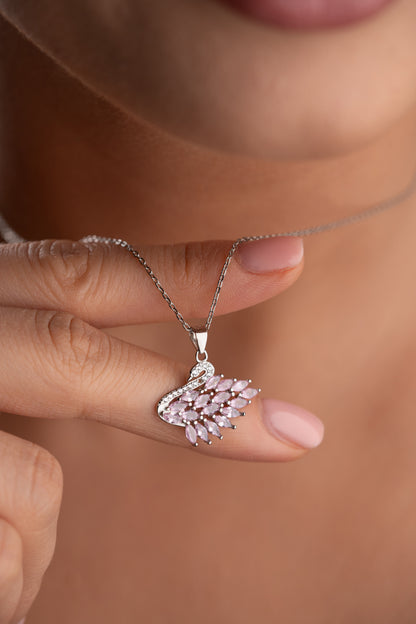 925 Ayar Gümüş Pembe Taşlı Kuğu Kolye