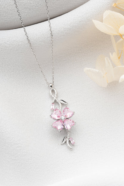 924 Ayar Gümüş Pembe Zirkon Kalp Taşlı Yonca Kolye