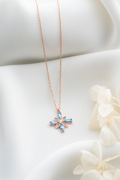 925 Ayar Gümüş Mavi Taşlı Lotus Çiçeği Kolye