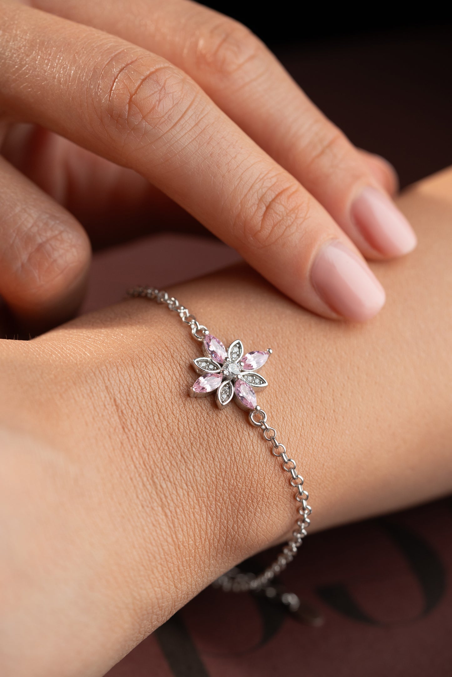 925 Ayar Gümüş Pembe Taşlı Çiçek Bileklik