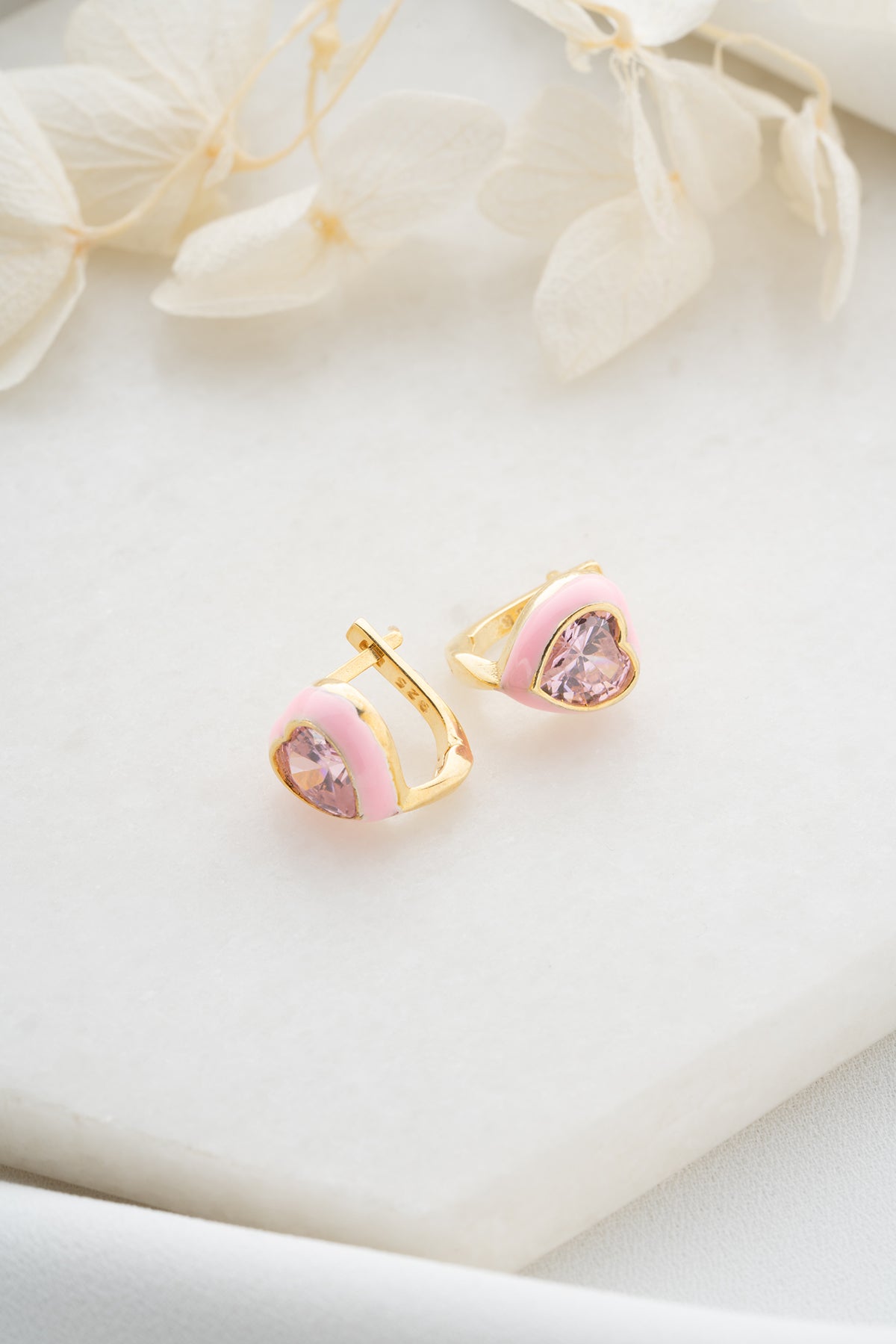 925 Ayar Gümüş Pembe Mineli Kalp Küpe