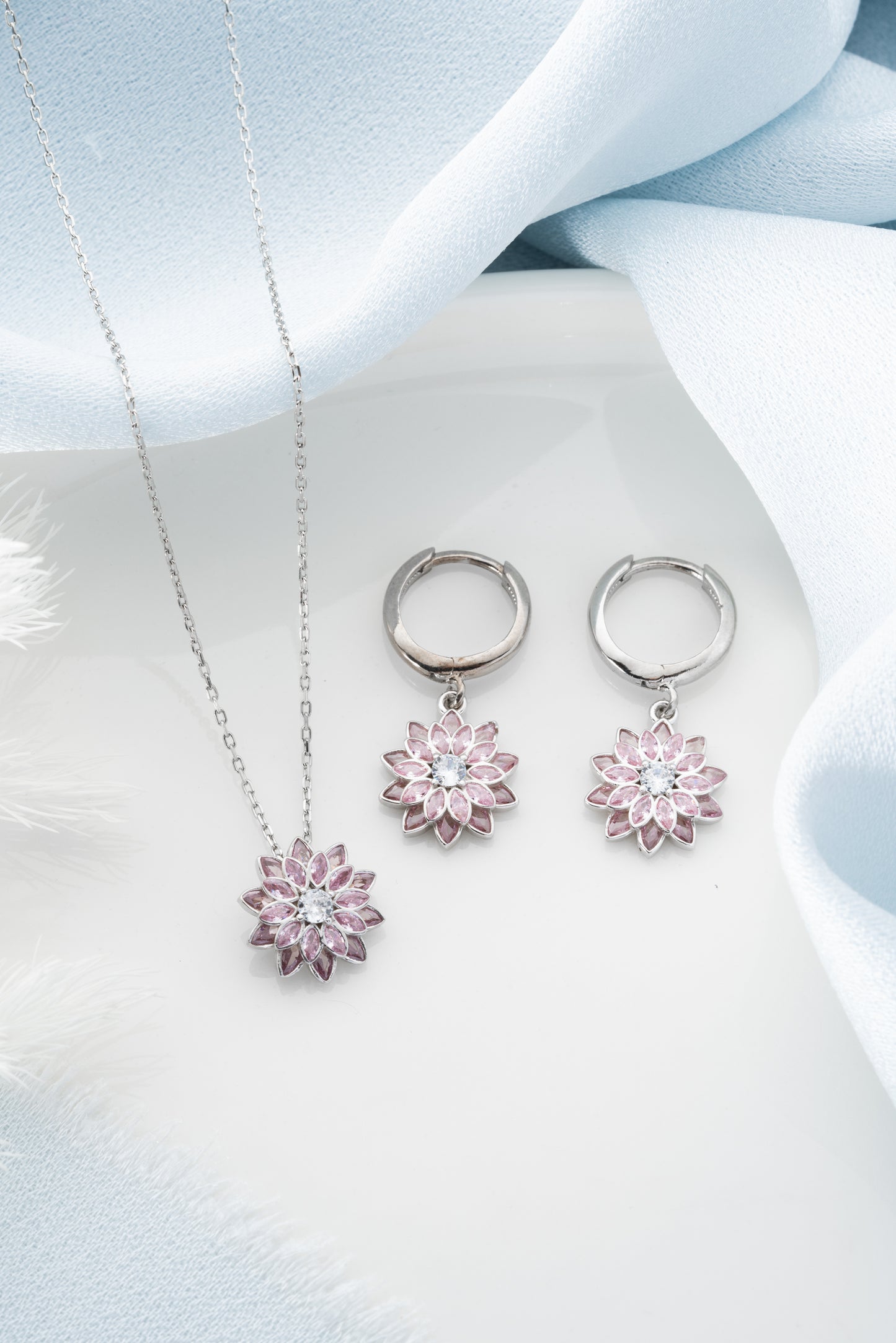 925 Ayar Gümüş Pembe Lotus Kolye Küpe Set