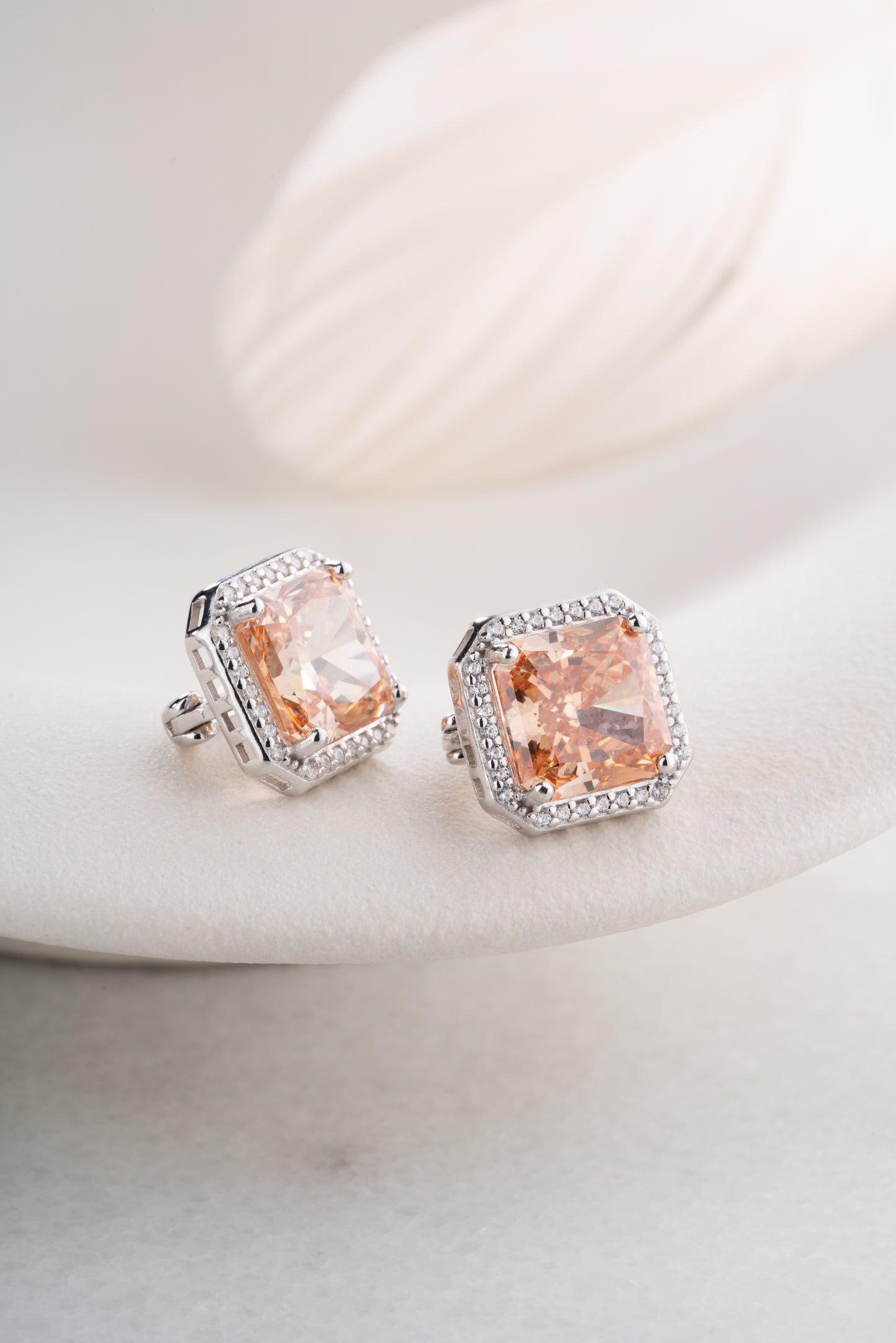 925 Ayar Gümüş Citrine Taşlı Kare Baget Küpe