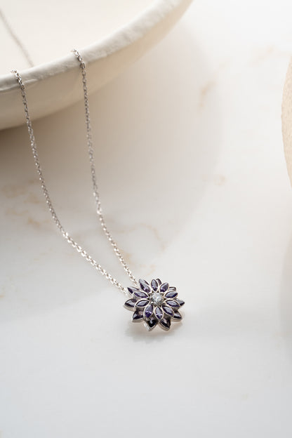 925 Ayar Gümüş Ametist Taşlı Lotus Kolye
