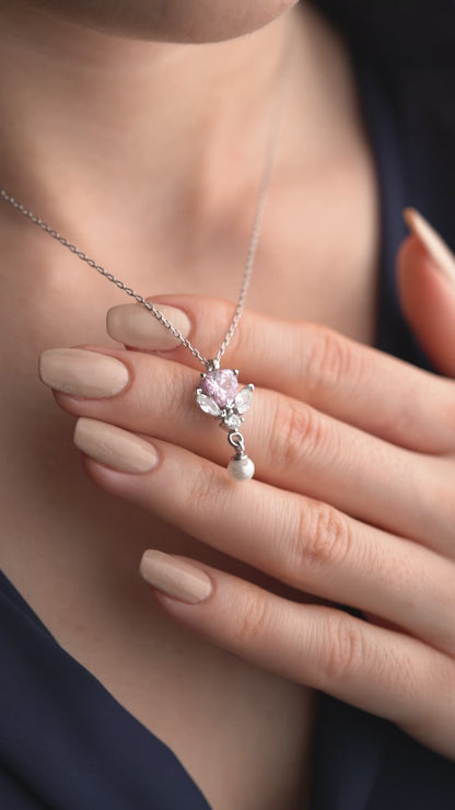925 Ayar Gümüş Pembe Kalp Taşlı  İnci Sallantılı Kolye